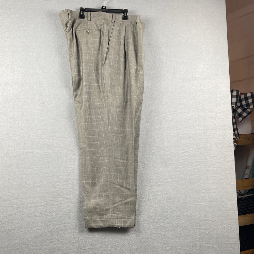 Men's Light Gray Windowpane Dress Pants